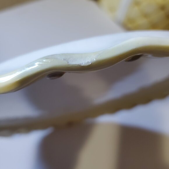 Vintage Cake Plate by Cresco, Inc. - Picture 15 of 16